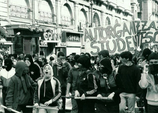 064 - Student Self-Organization, Napoli 2001