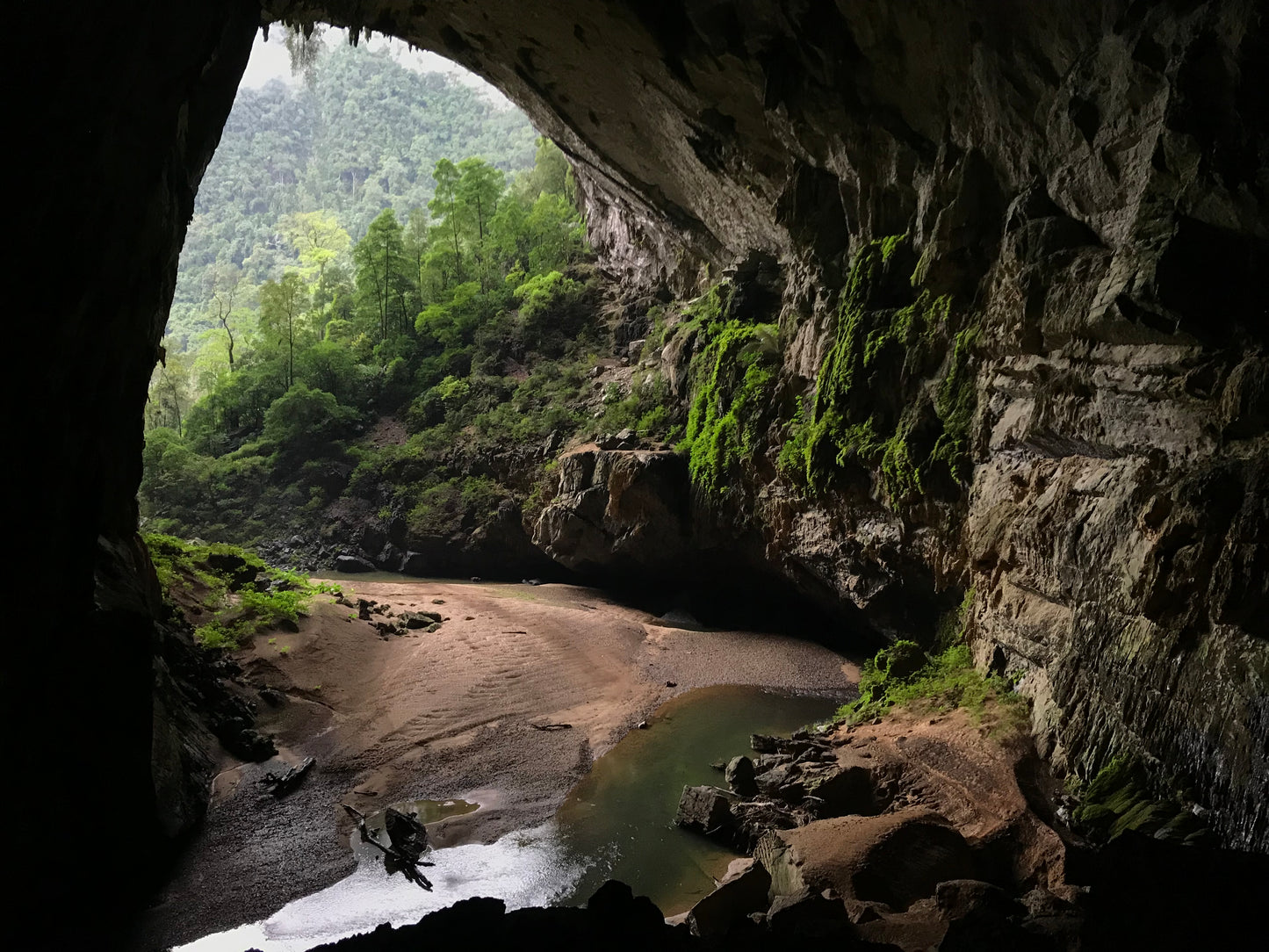 104 - The Cave, Phong Nha 2018