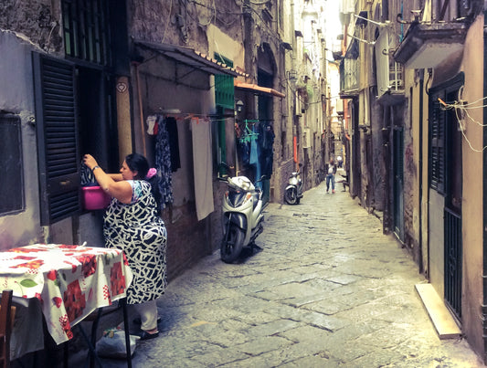 193 - Streets of Napoli, Italy